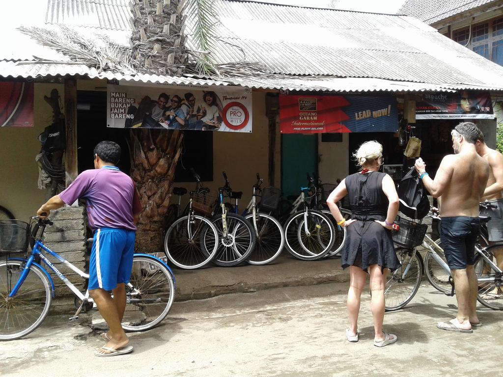 Malino Homestay Gili Trawangan Exterior foto